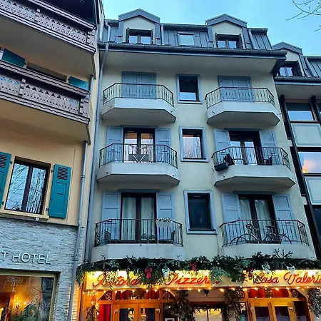 Appartement Type Studio Dans Chamonix Centre Exterior photo
